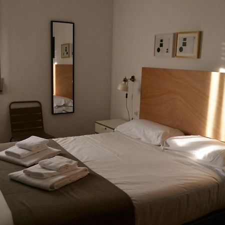 Tres Puentes Anguiano Apartamentos Y Hostal 外观 照片