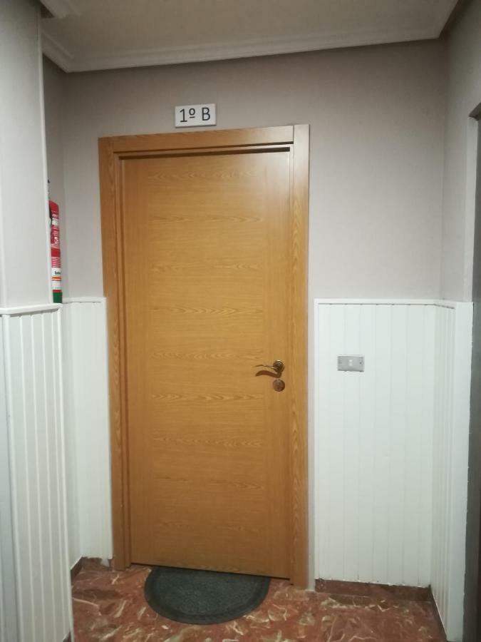 Tres Puentes Anguiano Apartamentos Y Hostal 外观 照片