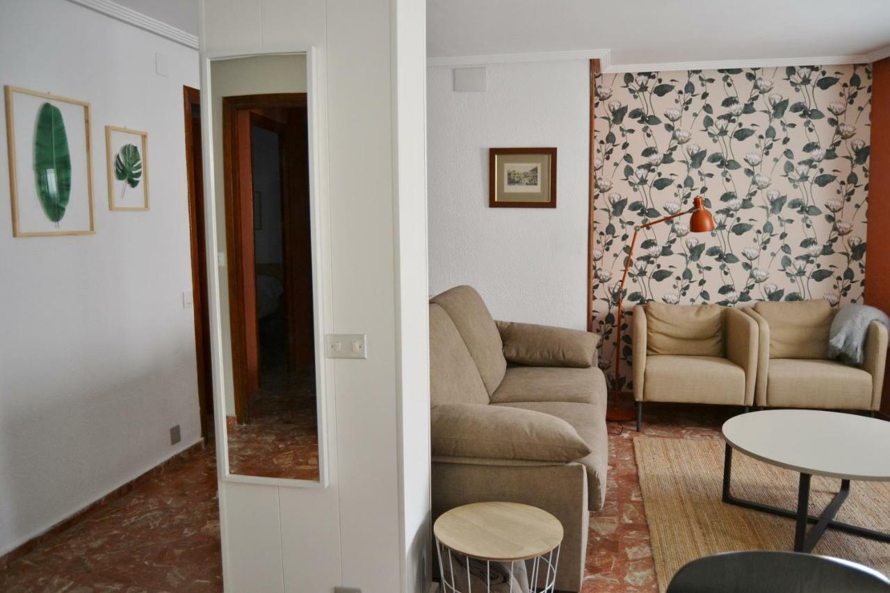 Tres Puentes Anguiano Apartamentos Y Hostal 外观 照片