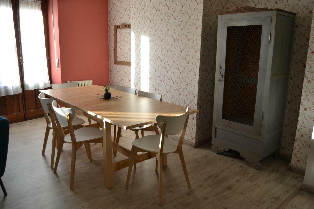 Tres Puentes Anguiano Apartamentos Y Hostal 外观 照片
