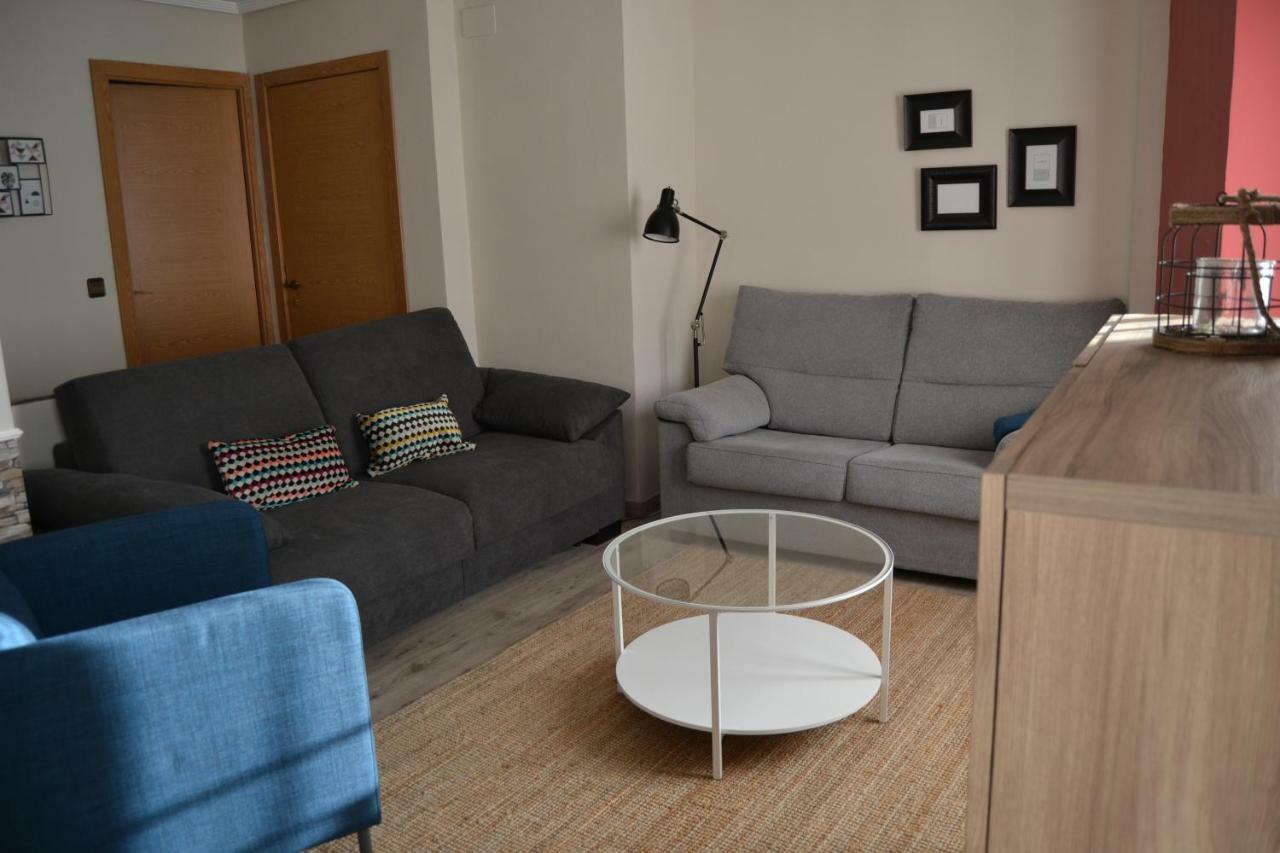 Tres Puentes Anguiano Apartamentos Y Hostal 外观 照片